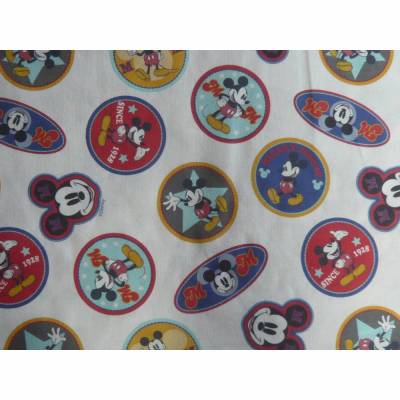 0,55m RESTSTÜCK  Baumwolle Mickey Mouse Buttons auf weiß Lizenzstoff Disney