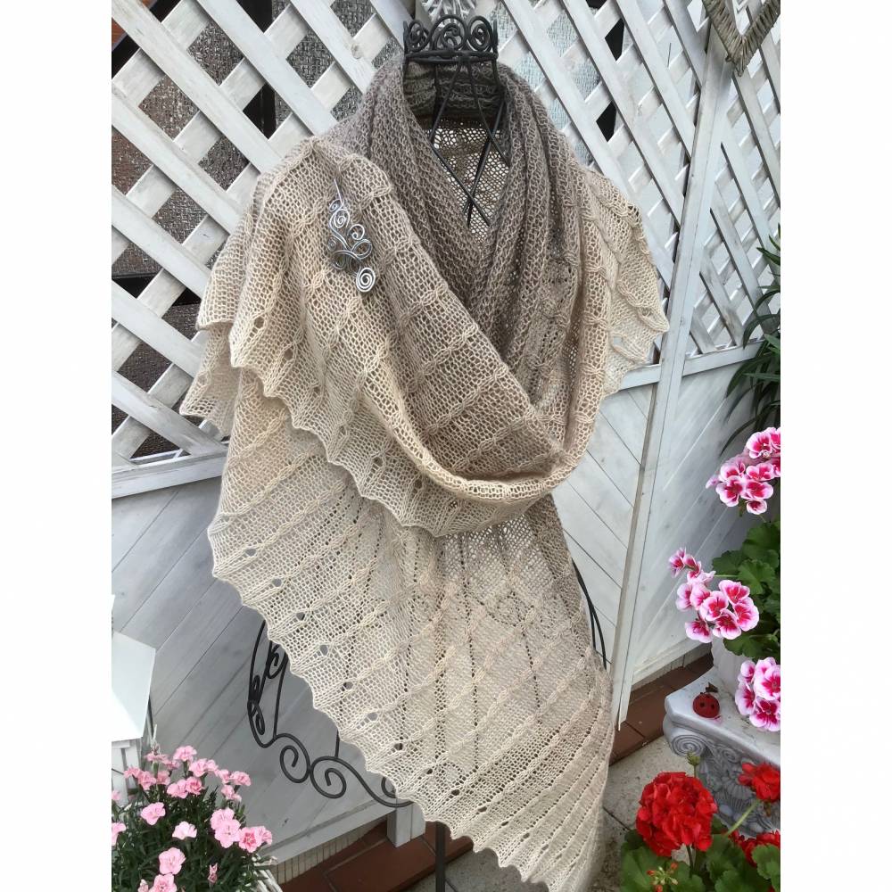 Schultertuch *DEZEMBERMOND* gestricktes Tuch mit tollem Zopfmuster Bild 5
