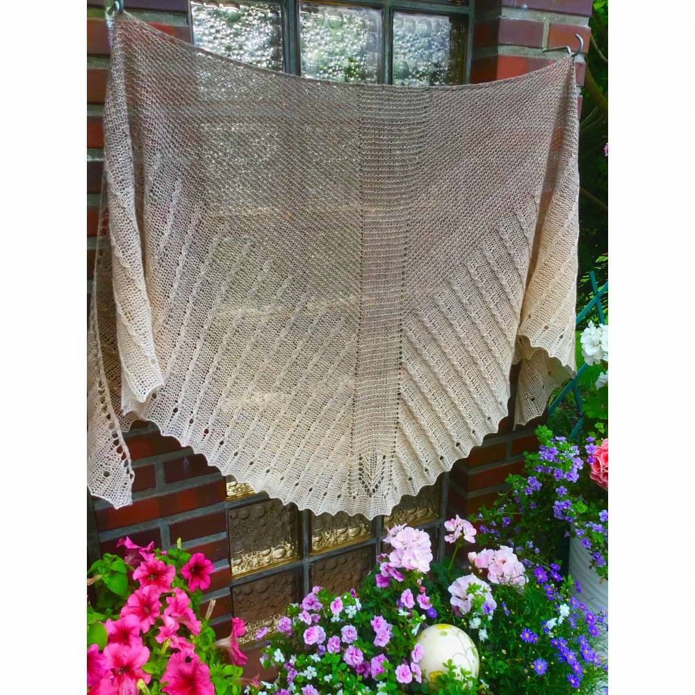Schultertuch *DEZEMBERMOND* gestricktes Tuch mit tollem Zopfmuster Bild 7