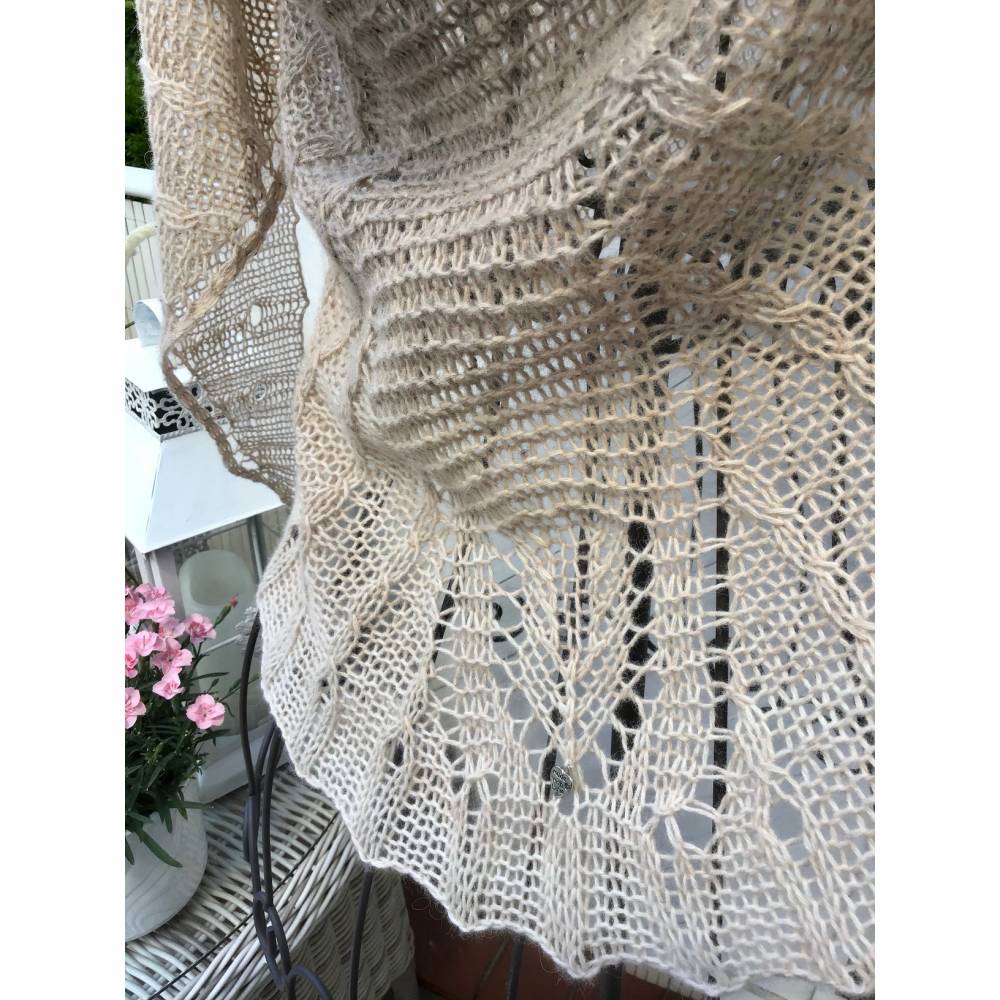 Schultertuch *DEZEMBERMOND* gestricktes Tuch mit tollem Zopfmuster Bild 9