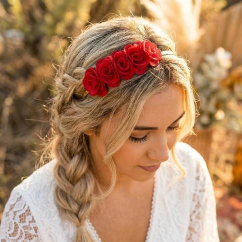 Verzierter Haarreif mit roten Rosen – Flexibler Haarschmuck für Hochzeit & Feste