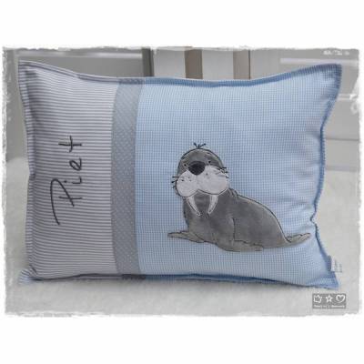 Kissen 30cmx40cm hellblau/grau mit Doodlestickerei Walross