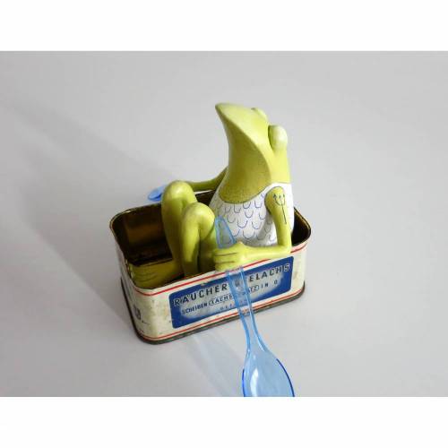 Neptun, der Frosch der Meere, Meer, Meeresgott, Frosch, Fischkonserve, Frosch Skulptur, Frosch Figur, Neptun, Frosch in Fischdose, Fisch