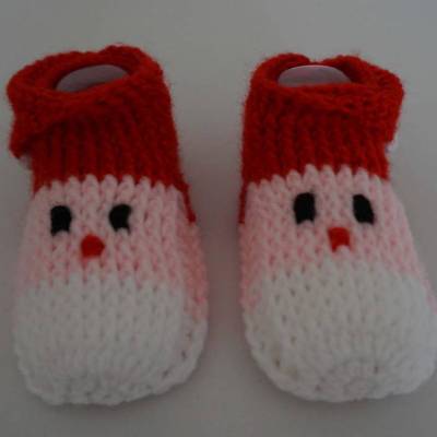 Babyschuhe Weihnachtsmann  amigoll9  gehäkelt  Handarbeit