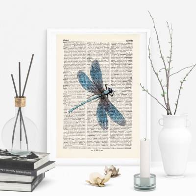 Libelle - Druck auf antiquarischer Buchseite / bedruckte Buchseite