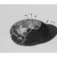 Nadelkissen - Filzkieselstein - Pincushion