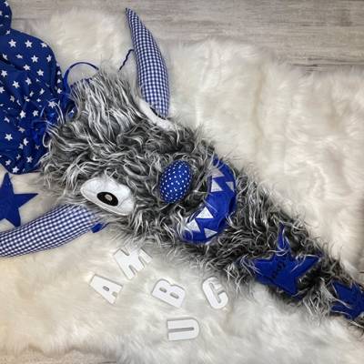 Schultüte / Zuckertüte "Monster" für den Schulstart, graues Fell, perfektes Geschenk zur Einschulung für Jungen & Mädchen, als Kissen