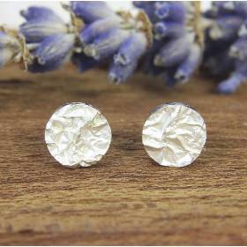 Kleine Ohrstecker aus Silber 925/-, Zerknitterte Scheiben, 6 mm