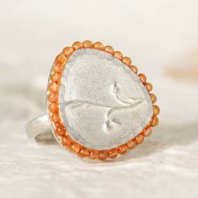 Ring aus Silber 925 mit wechselbarem Edelstein Kranz, Goldschmiedearbeit 