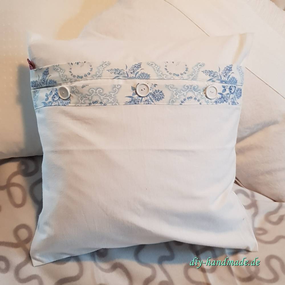 Vintage Shabby Kissenbezug 40x40 cm blau weiß Unikat Patchwork Upcycling Baumwolle