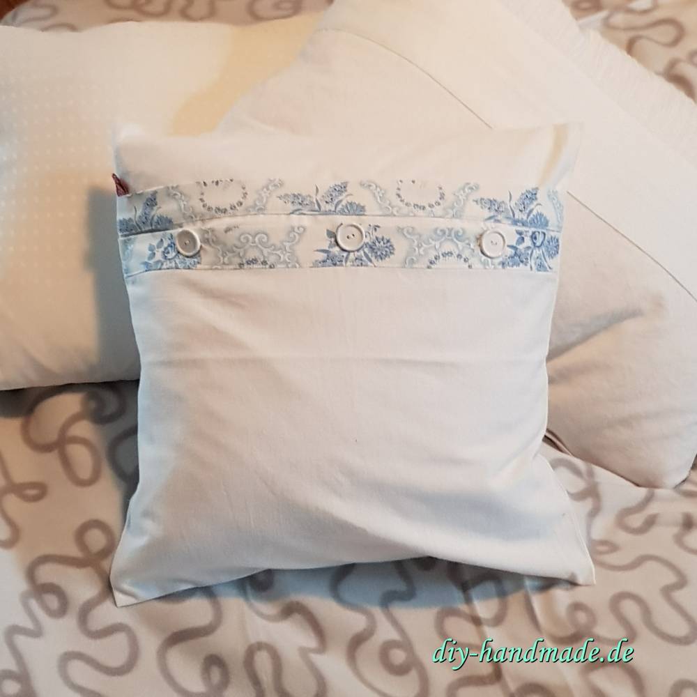 Vintage Shabby Kissenbezug 40x40 cm blau weiß Unikat Patchwork Upcycling Baumwolle