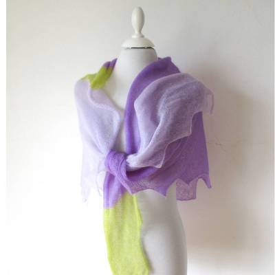 Gestricktes Dreieckstuch mit Zackenrand lila violett grün, leichtes Schultertuch Schulterwärmer, Damen-Schal
