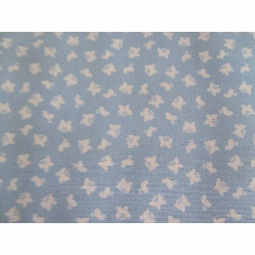 Baumwolle Baumwollstoff Popeline kleine Schmetterlinge hellblau Oeko-Tex Standard 100 (1m/8,-€) 