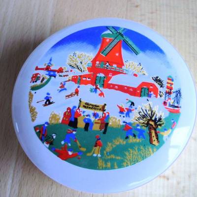 Vintage Zauberhafte Weihnachtsdose aus den 80er Jahren