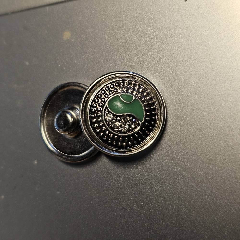 Druckknopf-Button  Ying & Yang (DK3) Bild 2