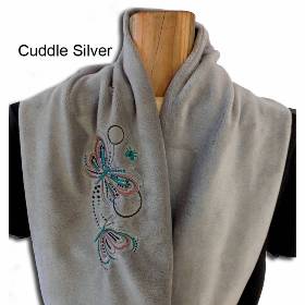 Loopschal Damen warmer flauschiger Schlauchschal Cuddle Silver Shannon Fabrics mit Stickerei Schmetterlings-Motiv Rundschal kuschelweiche hochwertige Qualität 