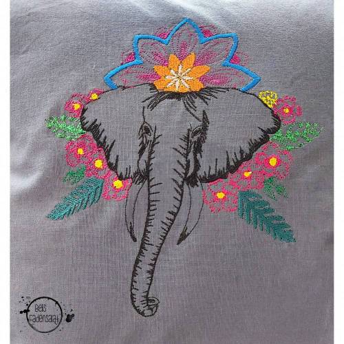 Stickdatei Elefant mit Blumen alle Formate 2 Varianten