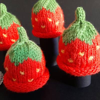 Eierwärmer Erdbeere, gestrickt, 4 Stück