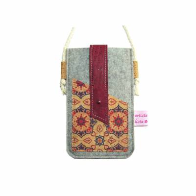 Handyhülle zum Umhängen mit Korklasche Handytasche aus Merino Wollfilz Filz Kork Farb- und Größenauswahl