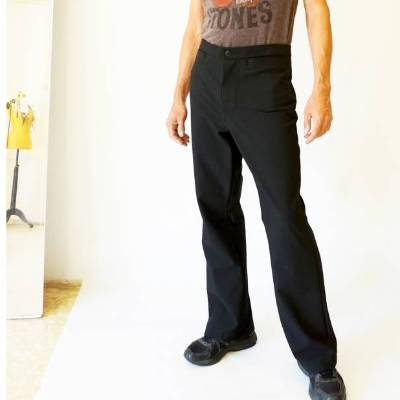 MÄNNER WINTER HOSE aus Wolle in schwarz