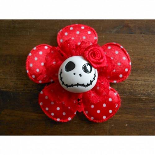 Brosche Skull  Blume Stoff Totenkopf Spitze Rose rot