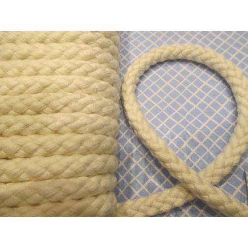 Kordel Flechtkordel Hoodiekordel Bademantelkordel 8mm Veno elfenbein 100% Baumwolle (1m/2,20  €)