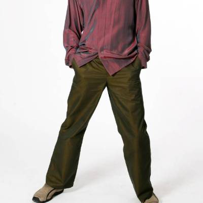 Männer Hose mit 2 Taschen und Seiten-Paspel