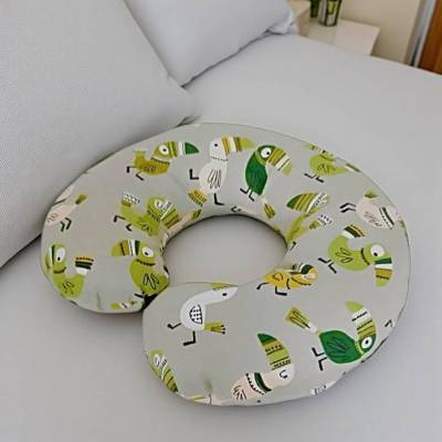 Nackenhörnchen in 2 Größen – Grünes Nackenkissen mit Vogel Motiv aus Baumwolle