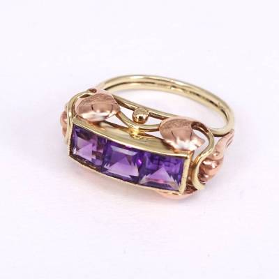 Vintage Ring 585er Gelbgold mit Rotgold und drei Amethysten