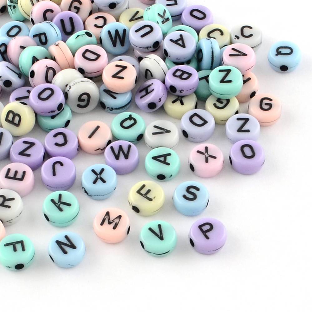 1000 Perline Lettere Alfabeto Colorate 7mm Per Bigiotteria: Set Creativo Fai-da-te Per Bracciali E Collane