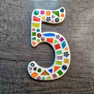 Hausnummer 5 als Mosaik **Glasmosaik für den Hauseingang**handgefertigt**