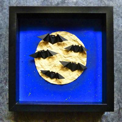 Halloween Fledermäuse bei Vollmond // Origami im Objektrahmen