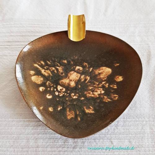 vintage Aschenbecher aus Metall mit einer Kupferauflage, glasiert, Herzform