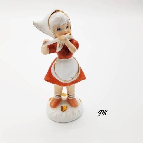 vintage Mädchen mit Flöte, Porzellanfigur,