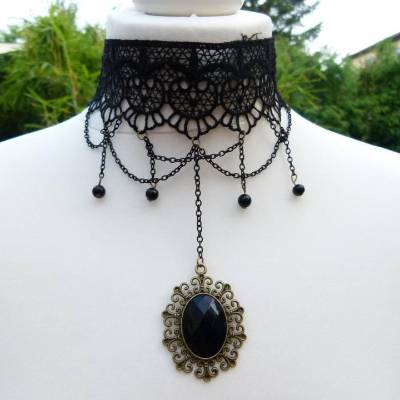 Choker * Halsband * Kropfband * Dirndl Spitze * schwarz * Dirndl-Kette * Kette * Halskette * Kropfkette * Gothik * Trach