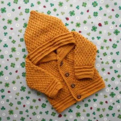 Strickjacke mit Kapuze Babyjacke Kapuzenjacke gestrickt orange Kindergeburtstag Geschenk Babyparty