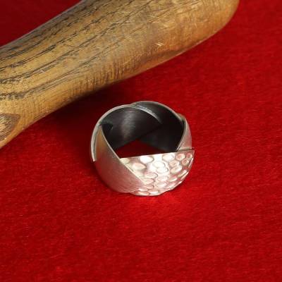 Großer „Focus-Ring 5“ aus 935 Silber aus 5 Einzelteilen montiert/verlötet.