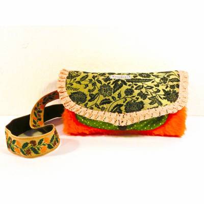 Muff mit Tasche, Weihnachtsgeschenk für Mädchen, Upcycling, Unikat