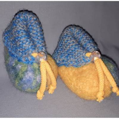 Baby Filzschuhe in Geschenkbox
