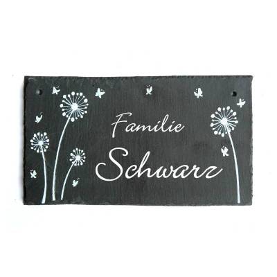 Schieferschild Familie mit Pusteblumen und Schmetterlinge handgemalt, wetterfestes Haustürschild, einzigartiges Türschild aus Schiefer, persönliches Geburtstagsgeschenk