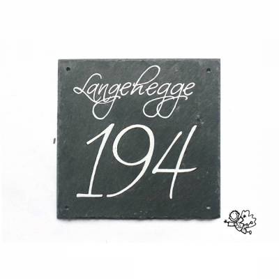 Personalisierte Schiefer Hausnummer – Handbeschriftete Schiefertafel mit Straßenname & Hausnummer