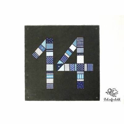 Einzigartige Hausnummer aus Schiefer – personalisiertes Hausnummernschild Patchwork, handgemacht & wetterfest