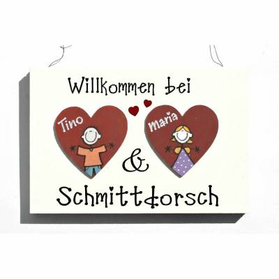 Geschenk für Paare, Einzugsgeschenk für die erste Wohnung, Türschild aus Holz mit Namen personalisiert, handgemachtes Haustürschild, exklusives Holzschild für die Haustür