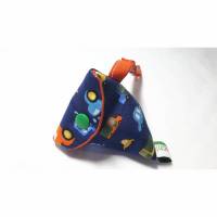 Schnullertasche mit Druckknopf, Pyramidentasche