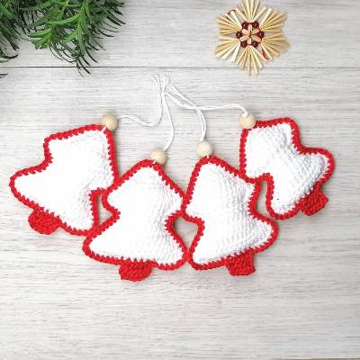 Tannenbaumanhänger, Christbaumschmuck, gehäkelt 100 % Baumwolle / als Dekoration zu Weihnachten, Türschmuck, Adventschmu
