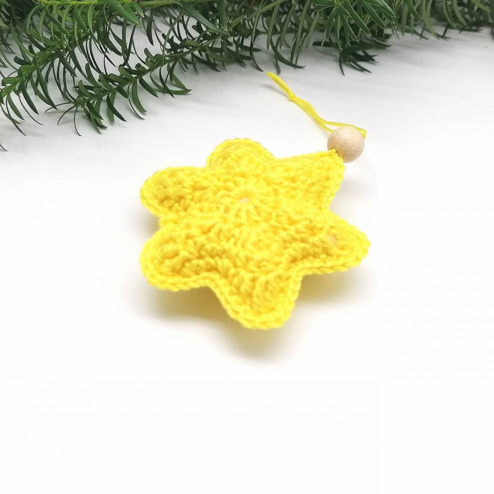 Sternanhnger Hkelanleitung PDF Datei , Weihnachtsstern, Ornamente,  Weihnachten Dekoration