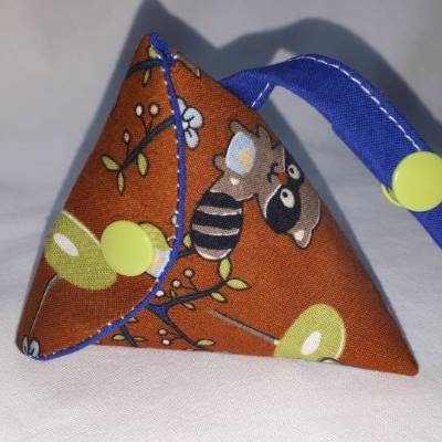 Schnullertasche mit Druckknopf, Pyramidentasche