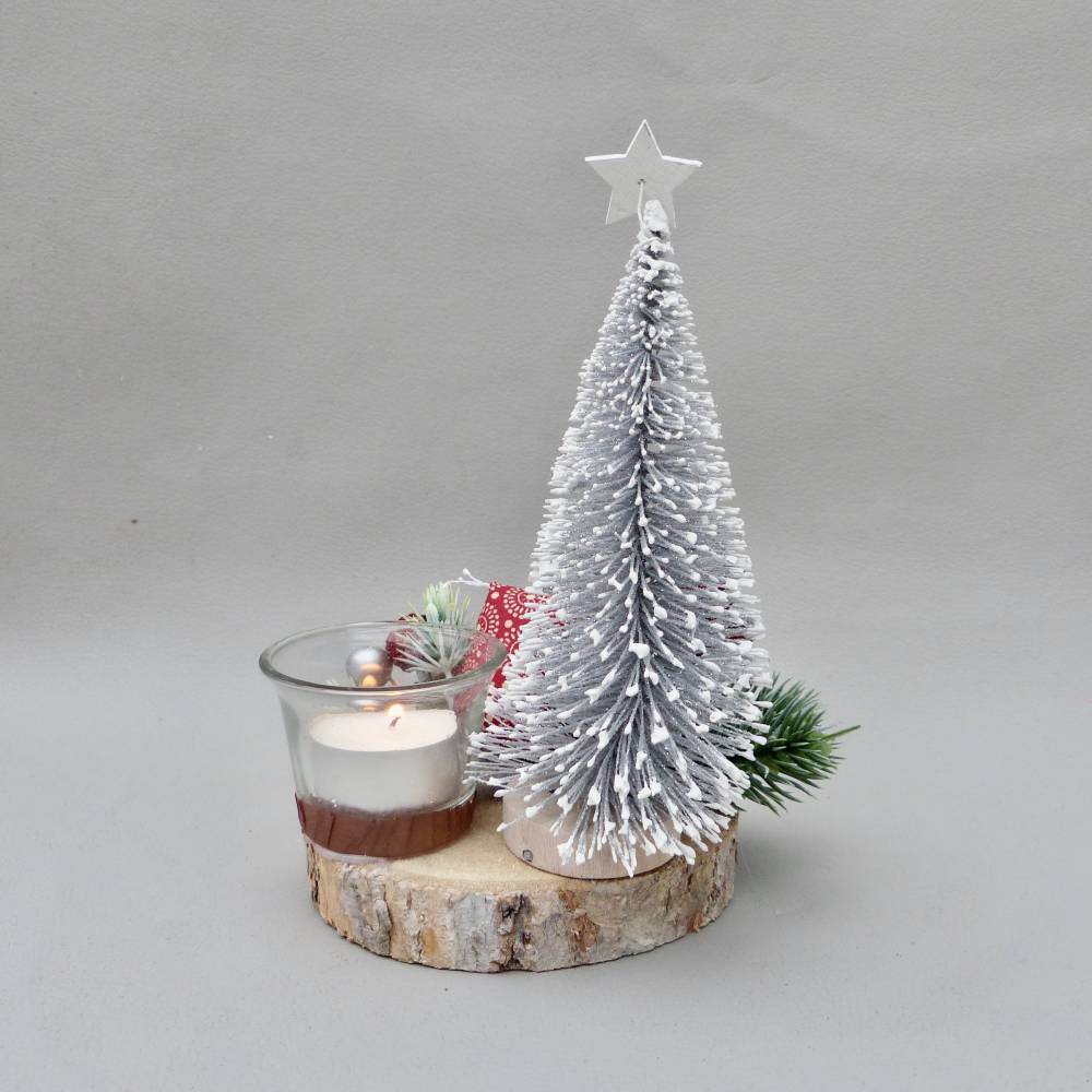 Advents-Gesteck mit Eule, Tanne, Baumscheibe und Teelicht, rote Weihnachts-Tisch-Deko Bild 5