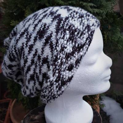 Strickmütze Beanie schwarz/weiß handgestrickt Unikat Gr. 56 M