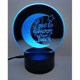 Lasergravur Spiegel „Love to the Moon and back“ – Personalisierter Glasspiegel als Geschenk & Deko